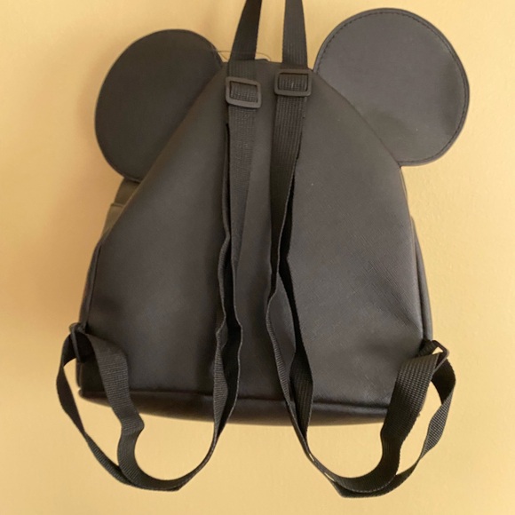 NWT DISNEY MINNIE Bioworld Black Backpack w/Pink Front Pocket and Large Inside - Picture 4 of 10